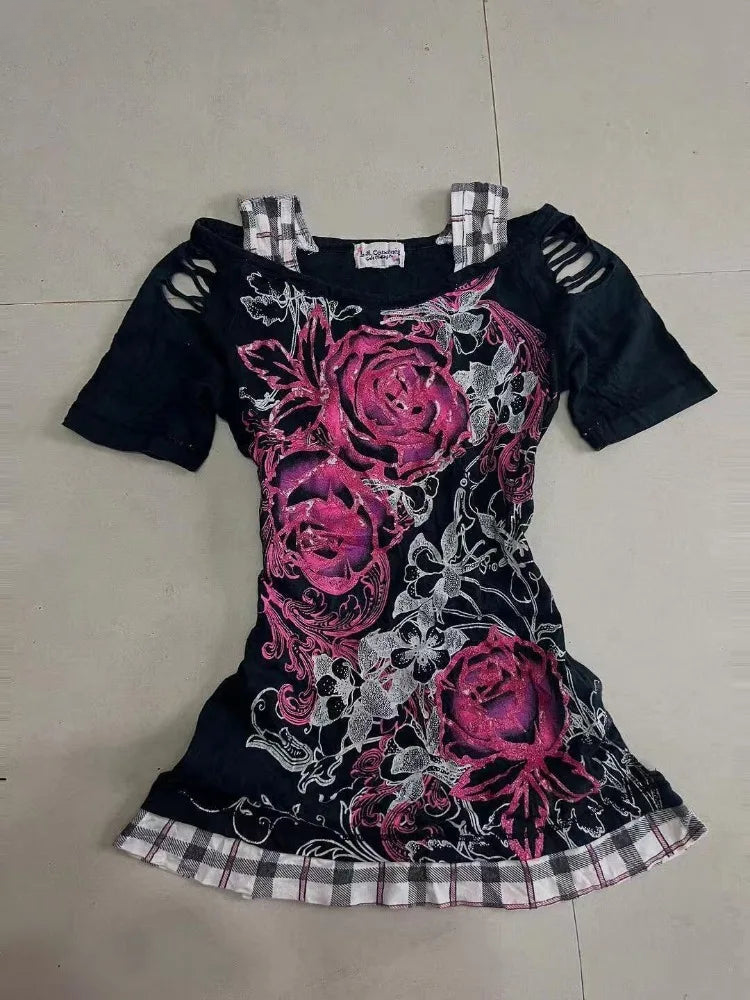 Scene Women's Black Floral Rose Print Cutout-Shoulder Top - view 2