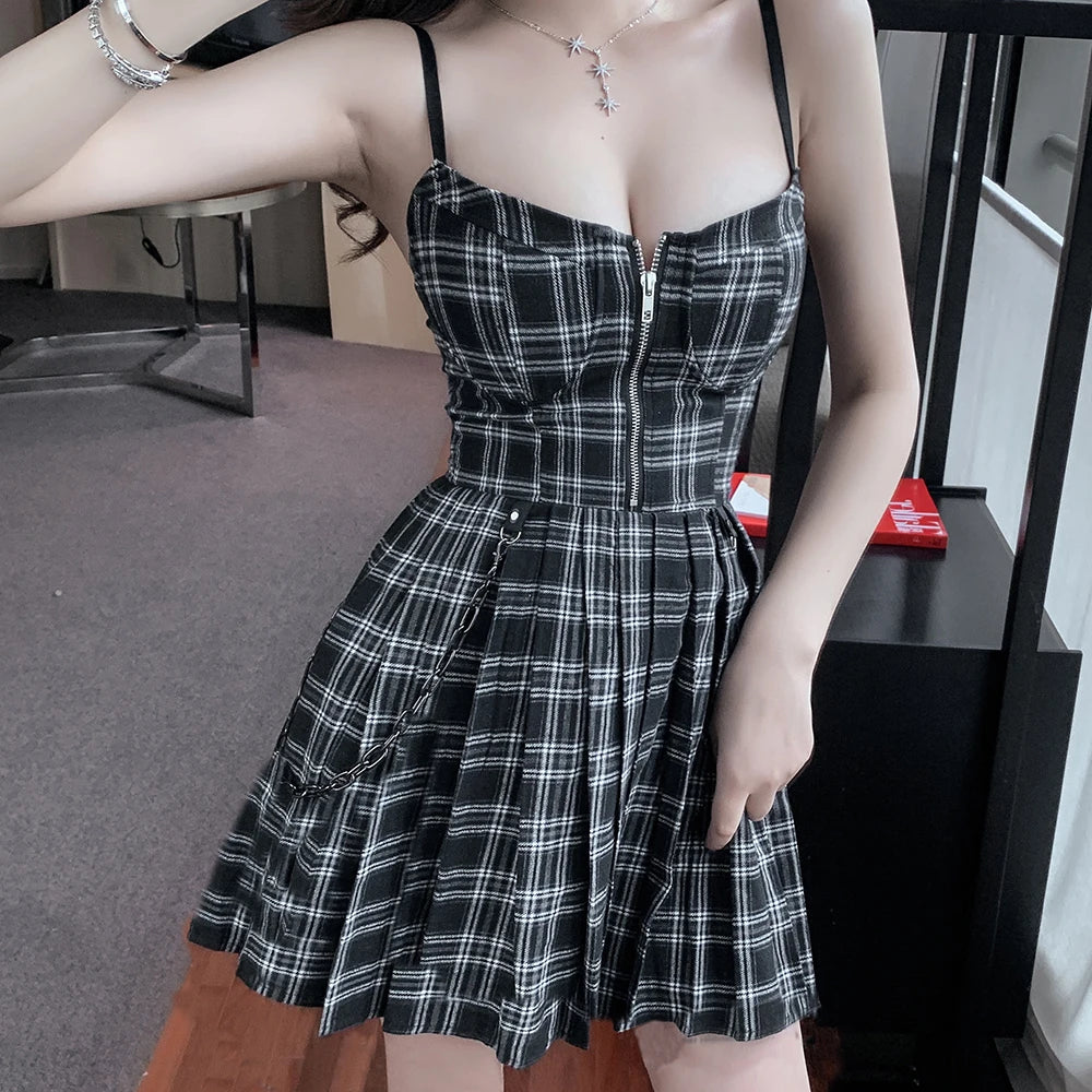 Scene Plaid Pleated Mini Dress with Front Zipper and Chain Detail