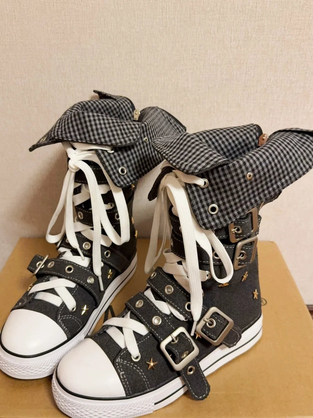 Scene Punk Canvas Ankle Boots with Buckle Straps and Star Details