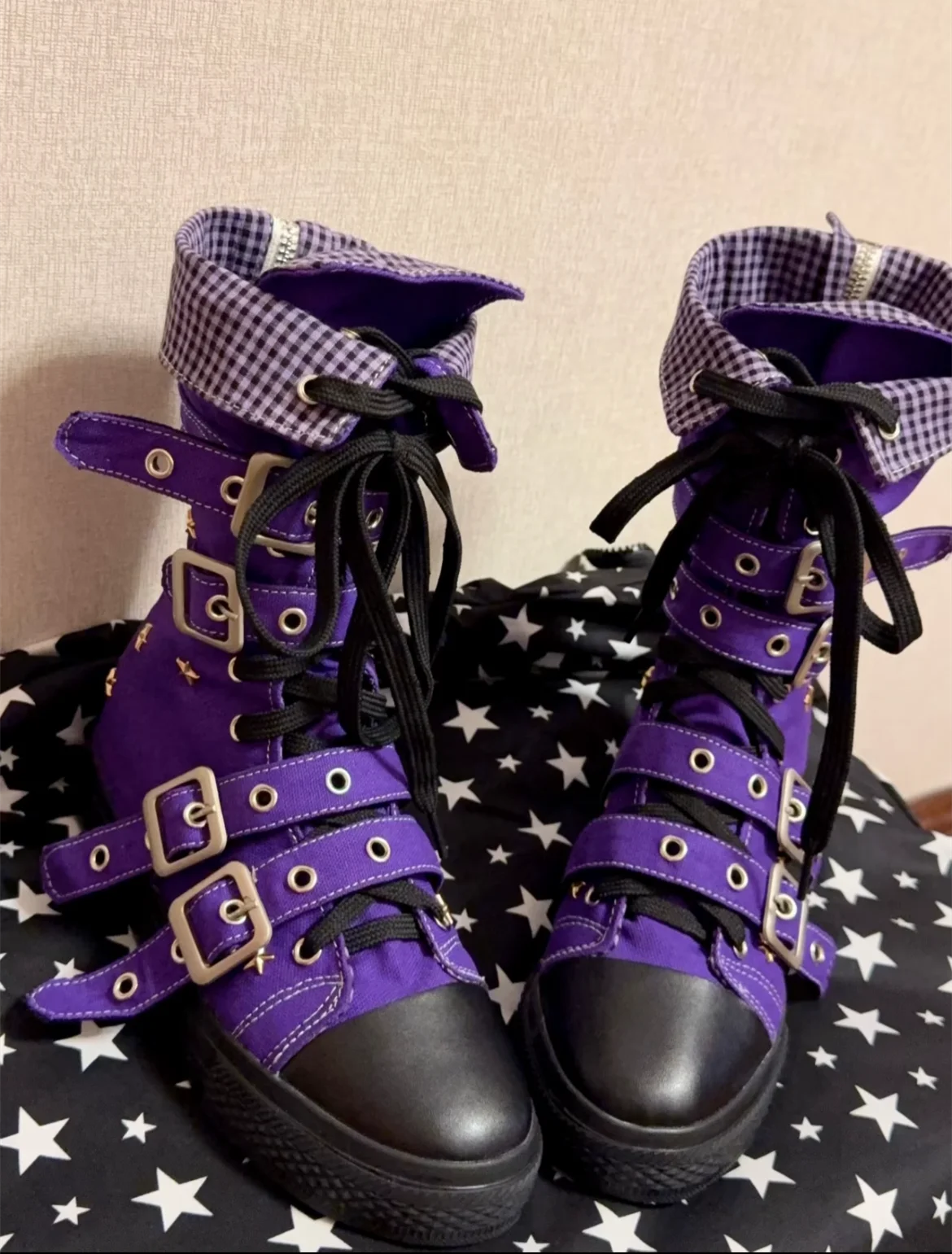 Scene Punk Canvas Ankle Boots with Buckle Straps and Star Details