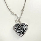 Scene Y2K Heart Mirror Pendant Necklace with Leopard and Zebra Print