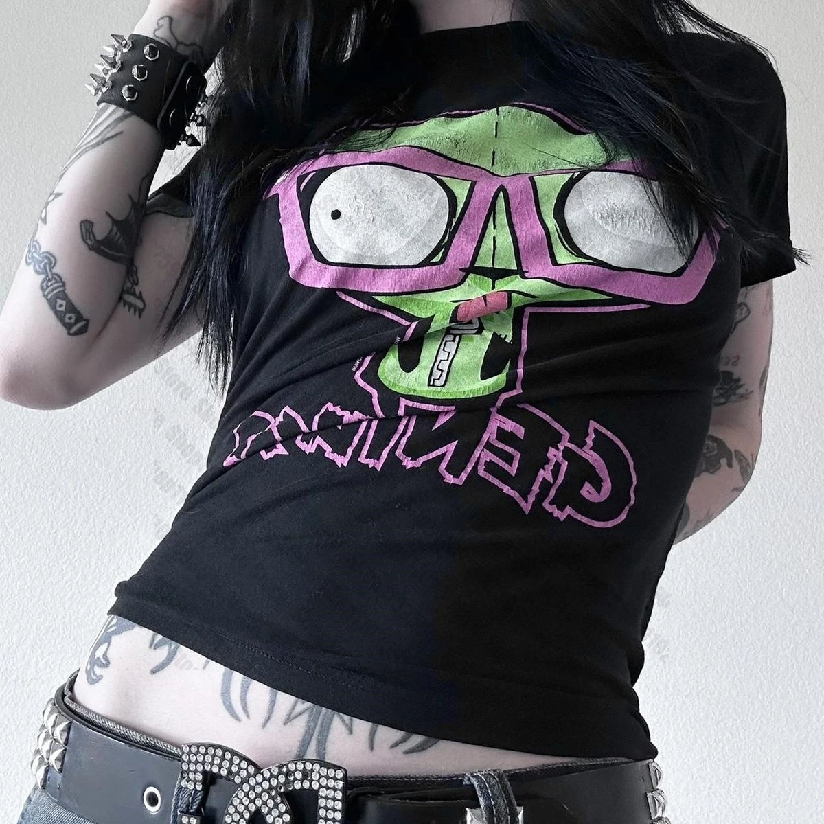 Scene Women's Black Graphic T-Shirt with Character Print