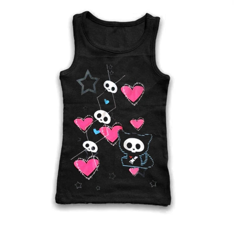 Scene Women's Black Skull and Heart Graphic Top