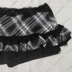 Scene Women's Black and White Plaid Lace-Trim Mini Skirt