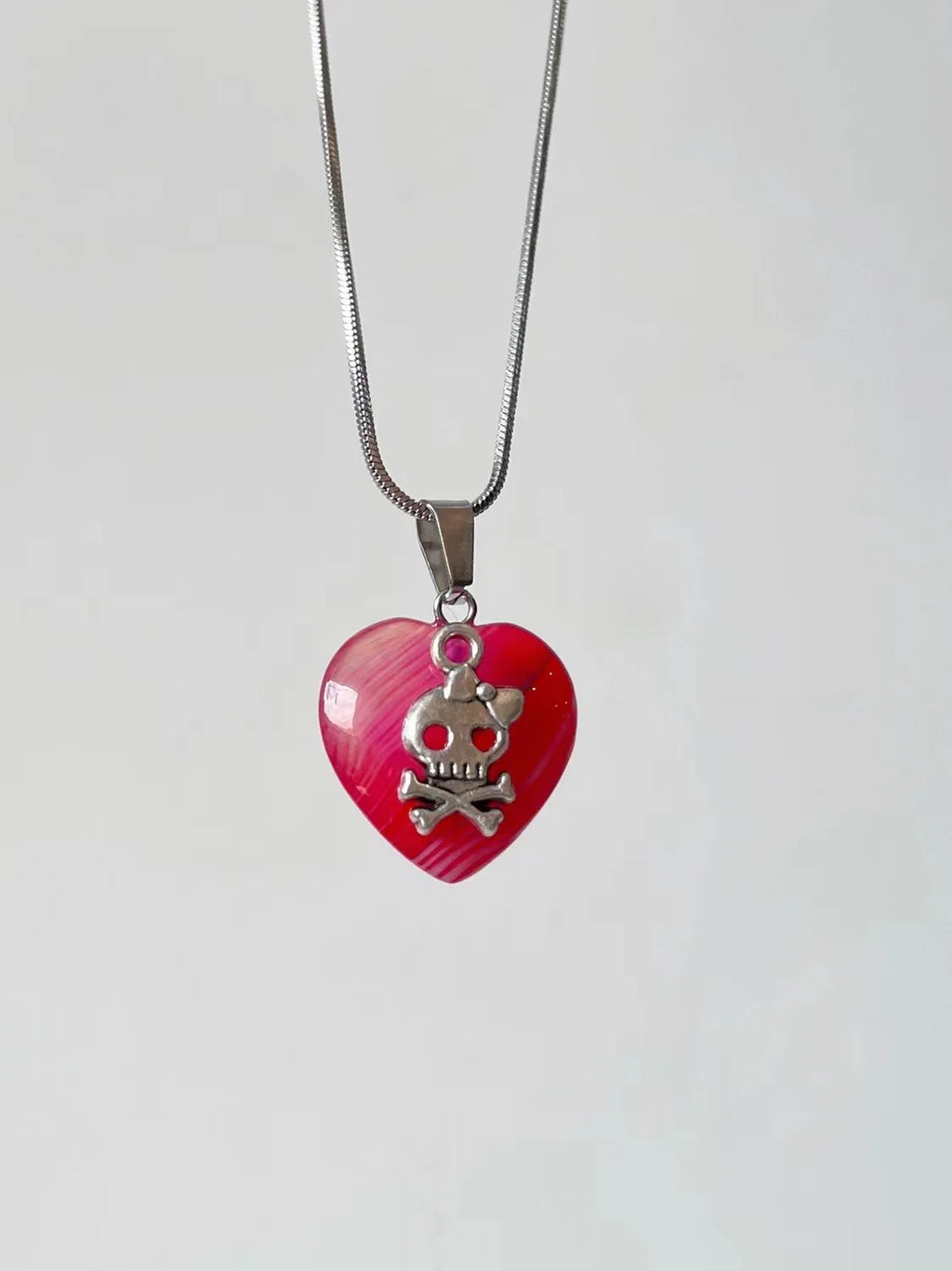 Scene Red Heart Skull Pendant Necklace