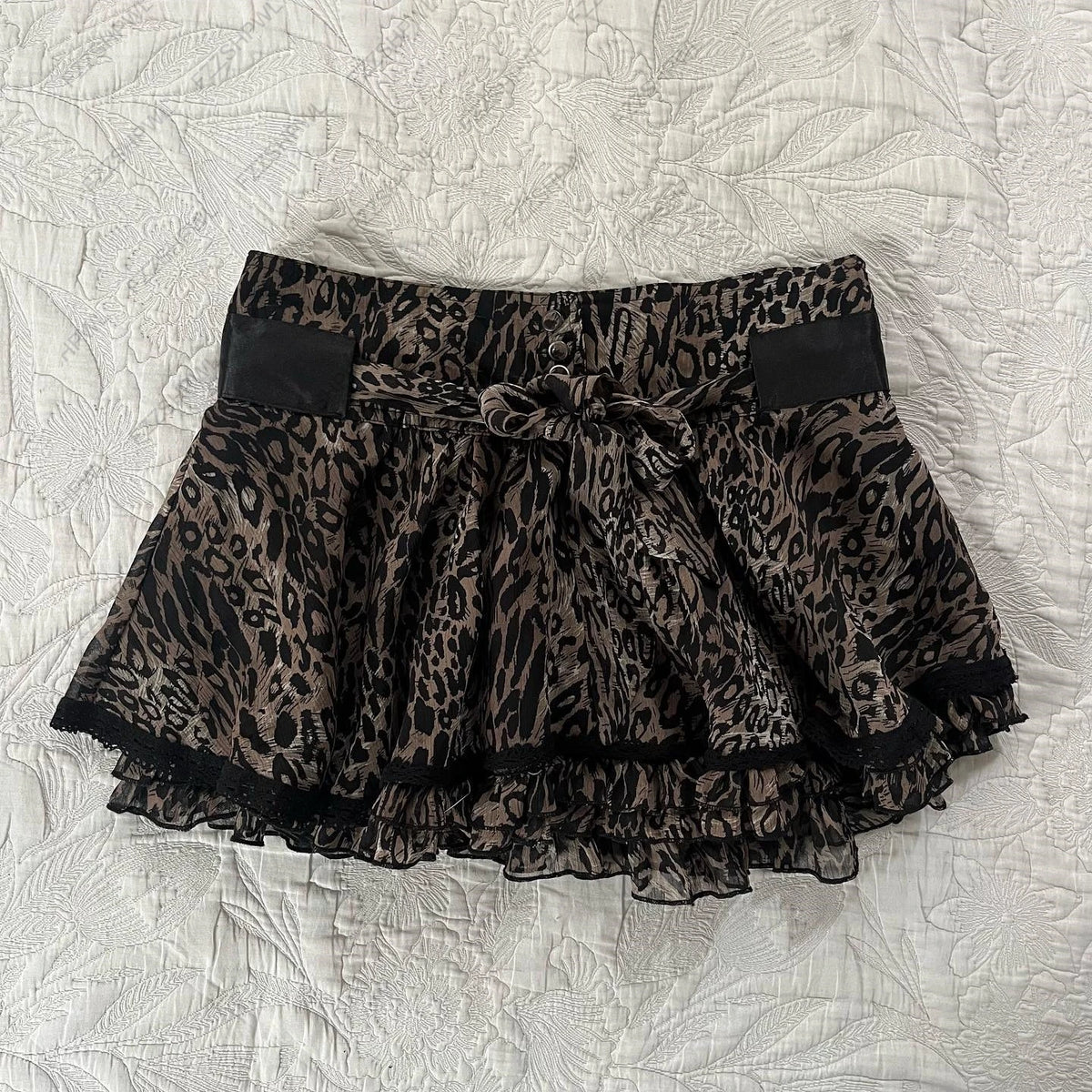 Scene Women's Black and White Plaid Lace-Trim Mini Skirt