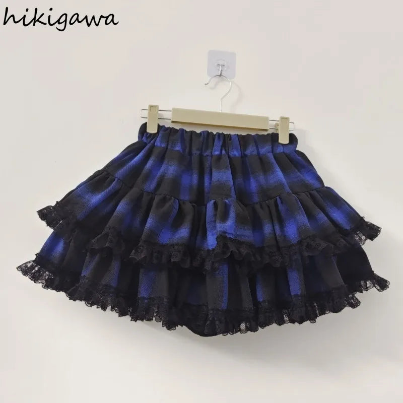 Scene Women's Plaid Lace-Trim Mini Skirt